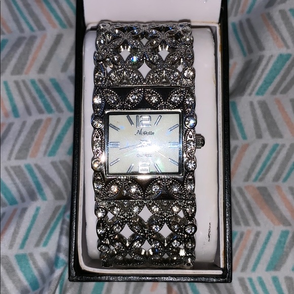 Watch - Picture 1 of 3